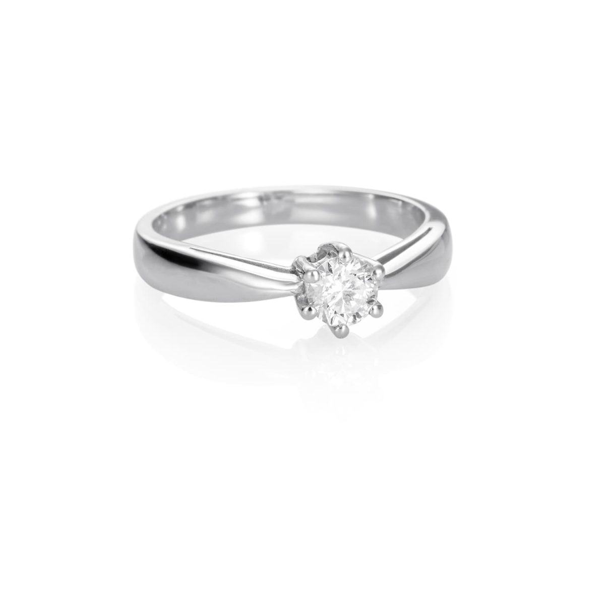 Anillo Wedding Anillo de oro blanco de 18K con un diamante de 0,35ct talla brillante.