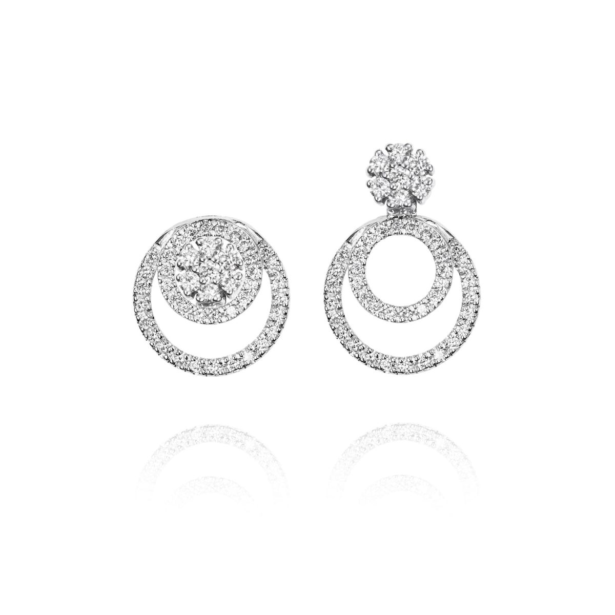 Pendientes NEW ENSEMBLE Pendientes de oro blanco de 18K compuestos de dos partes que nos ofrece una triple versión con 0,53ct de diamantes talla brillante.