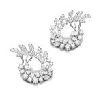 Pendientes Fierce Pendientes de oro blanco de 18K adornados con 2,12ct de diamantes talla brillante.