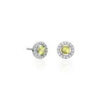 Pendientes Wedding Colour Pendientes de oro blanco de 18K adornados con 0,20ct de diamantes talla brillante y 0,52ct de peridotos naturales.