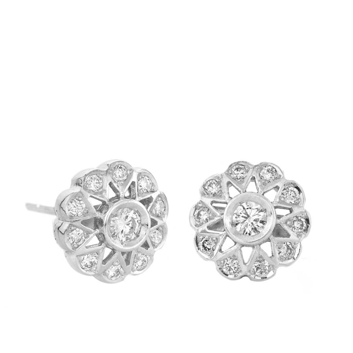 Pendientes Wedding Pendientes de oro blanco de 18K adornados con 0,48ct de diamantes talla brillante.